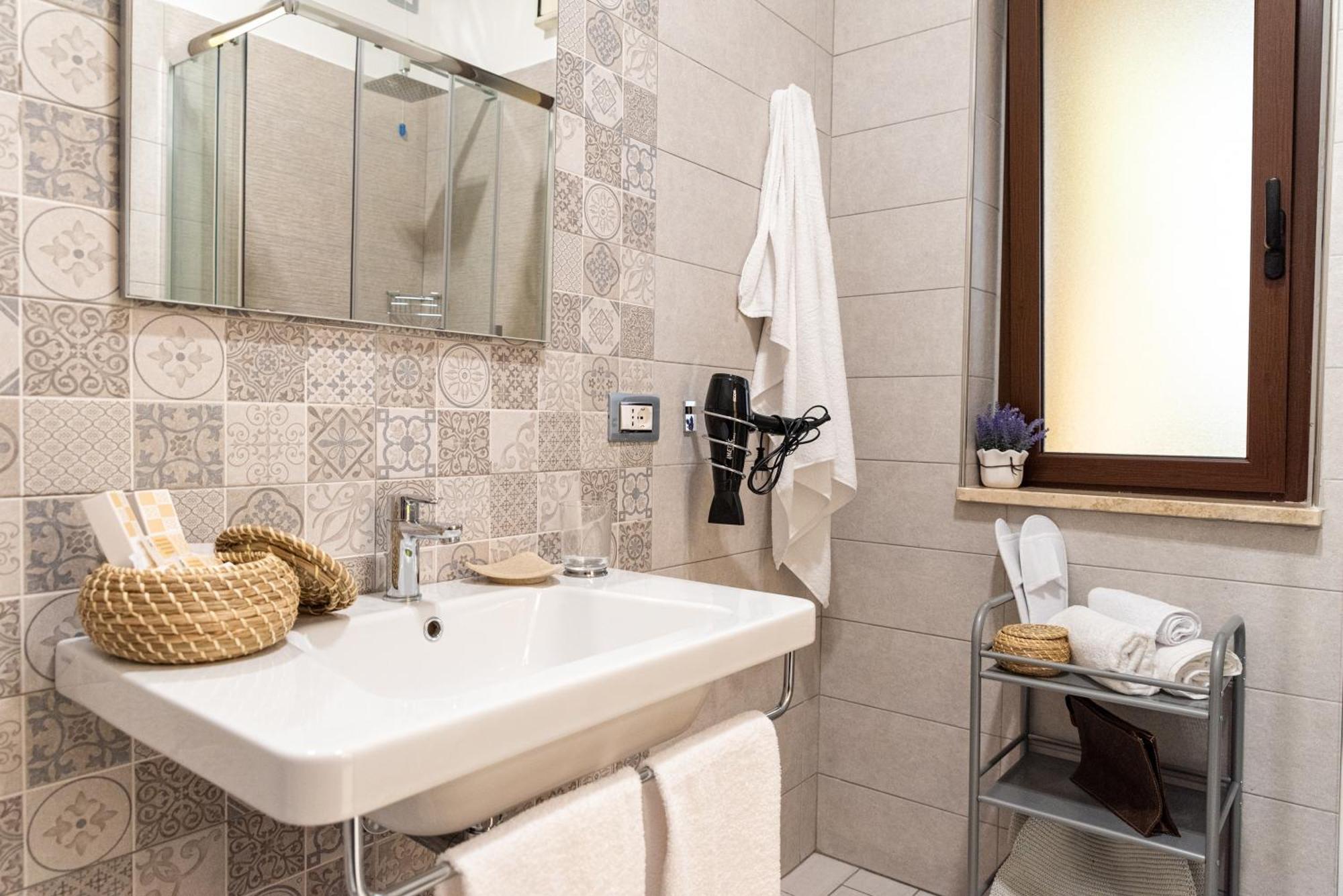 Cilento Suite - Vinarte B&B Агрополі Екстер'єр фото